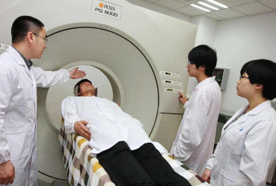 医学类前景好的十大专业,医学类专业就业前景排名更新