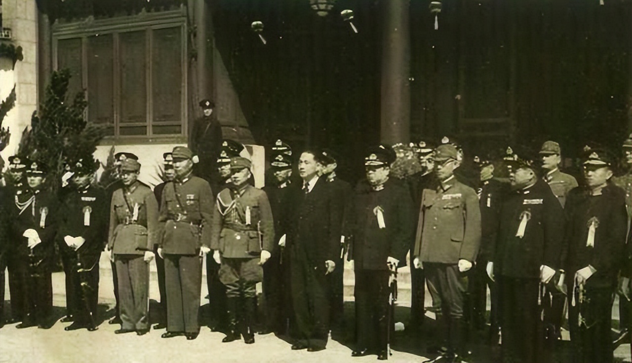 抗日战争时期各个伪政府的兵力,抗日战争日本人和伪政府各多少人