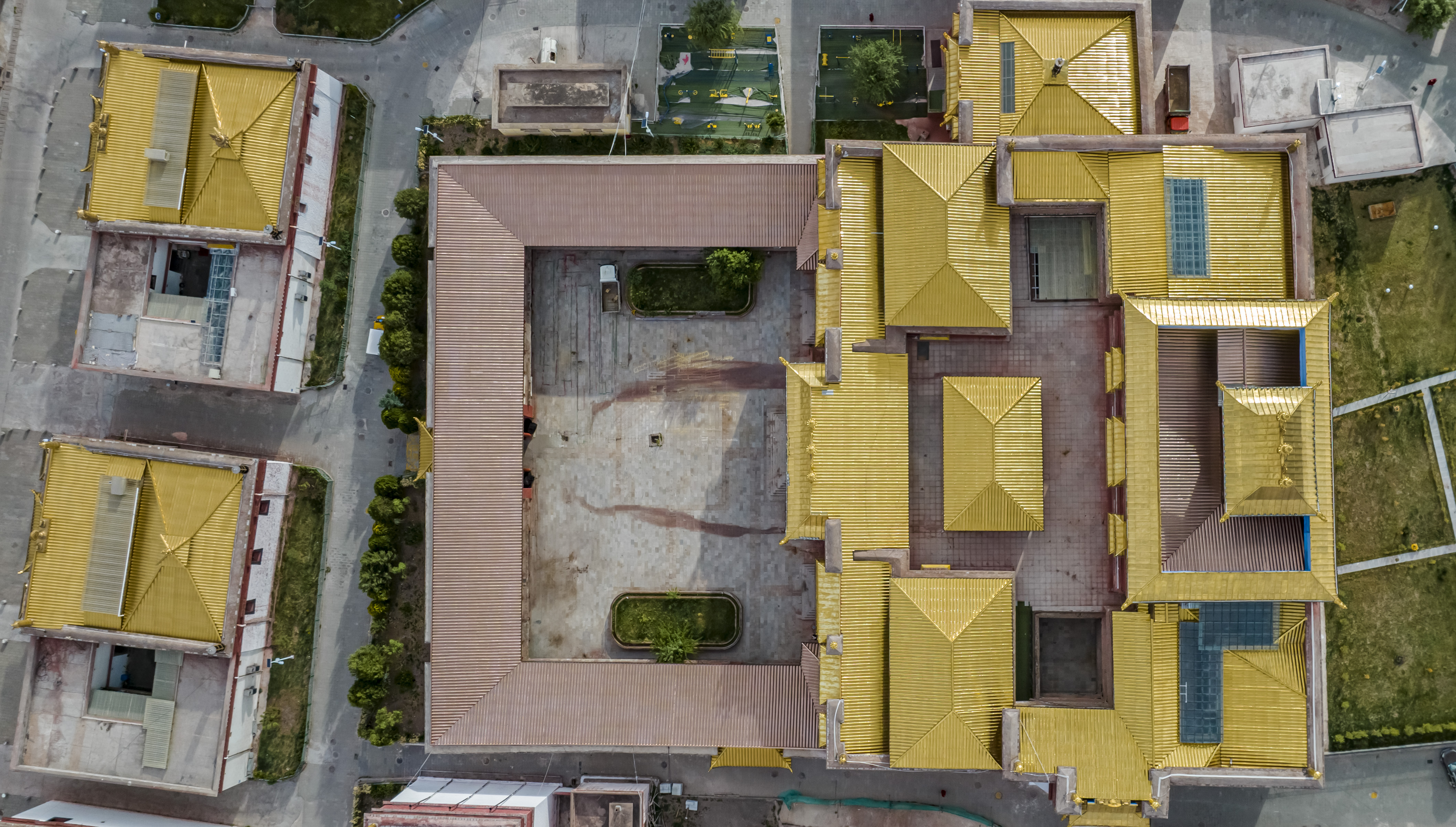 昌都至成都川藏318路线详细图,拉萨到昌都川藏317自驾游攻略