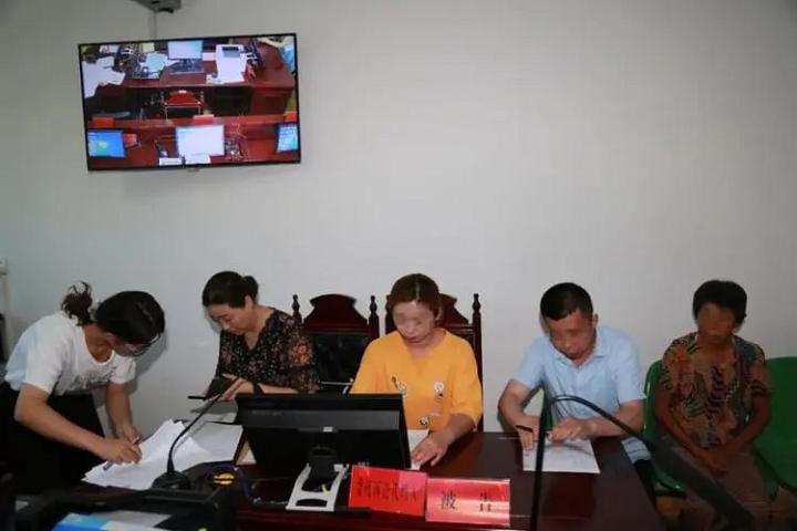 男人不孕不育人工授精,老公不育妻子人工授精