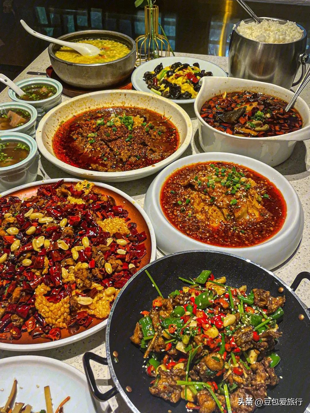 去成都时应该带什么东西,去成都需要带什么东西