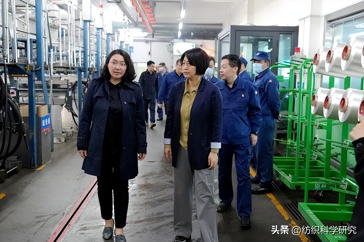 见证化纤企业科技创新进阶之路，“纺织之光”科技奖项目回访考察