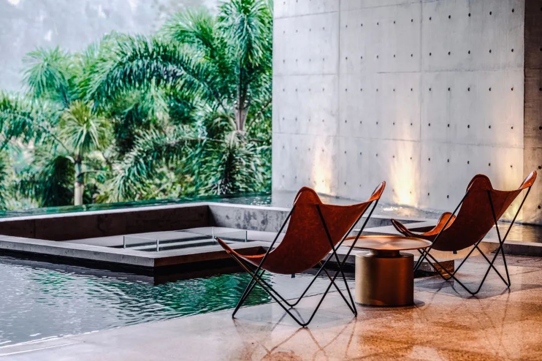 中越边境的山水桃源,藏有一家美到神仙艳羡的野奢巨作