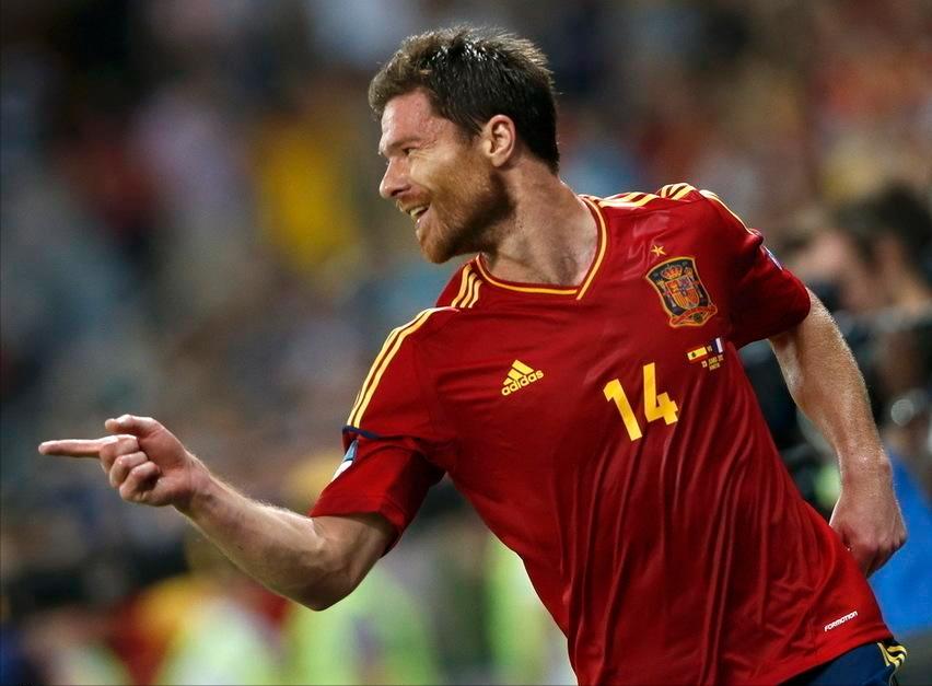 众星云集：世界足坛“阿家军”历史最强阵容，球队老板最给力