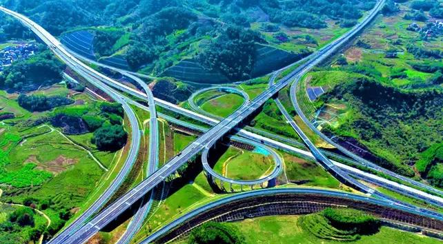 高速公路路面养护管理与技术,高速公路的养护