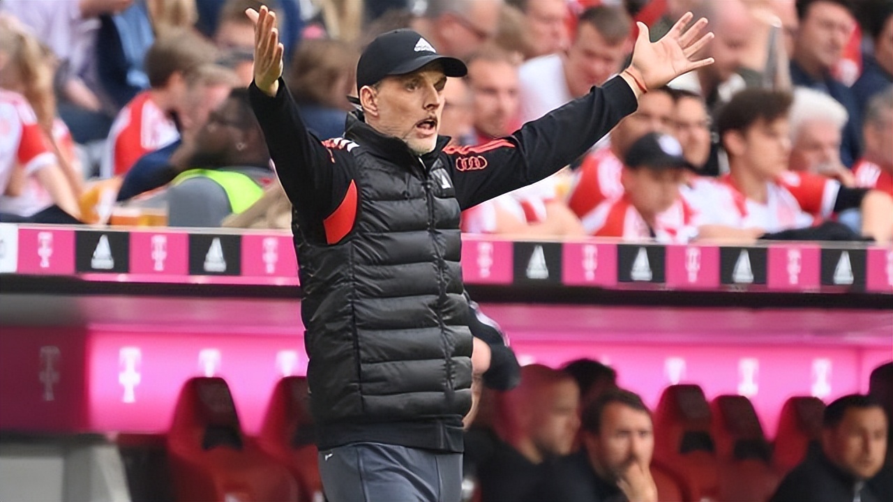 拜仁终结连续不胜的尴尬纪录,又见双杀解说视频