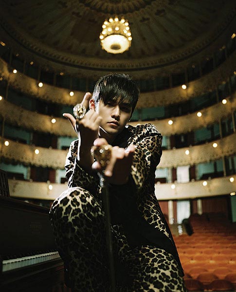 华语乐坛第一人周杰伦夜曲,华语乐坛第一人周杰伦