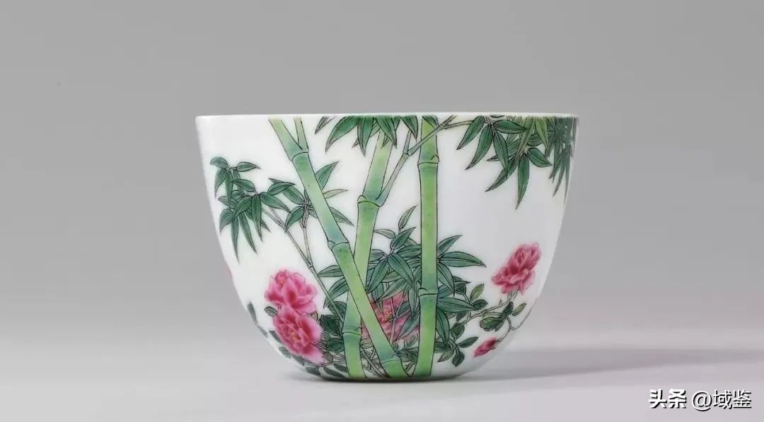 疯狂的杯子：拍卖场上的“绝对王者”，分分钟百千万