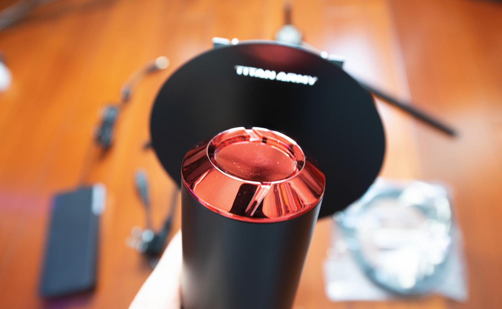 实测!告诉你,选27寸还是40寸超大尺寸显示器?144Hz/1ms/4k