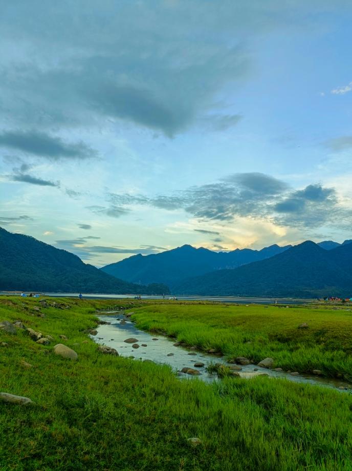 乘着夏日的风，闻到田野的芬芳，一起去到韶关这些“桃源”中『接个地气』吧！