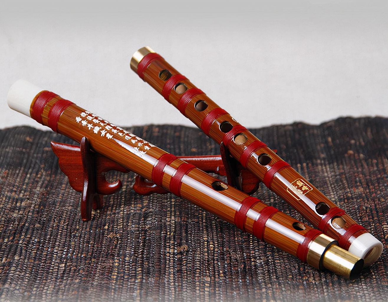 足球裁判用什么哨子,裁判用的哨子