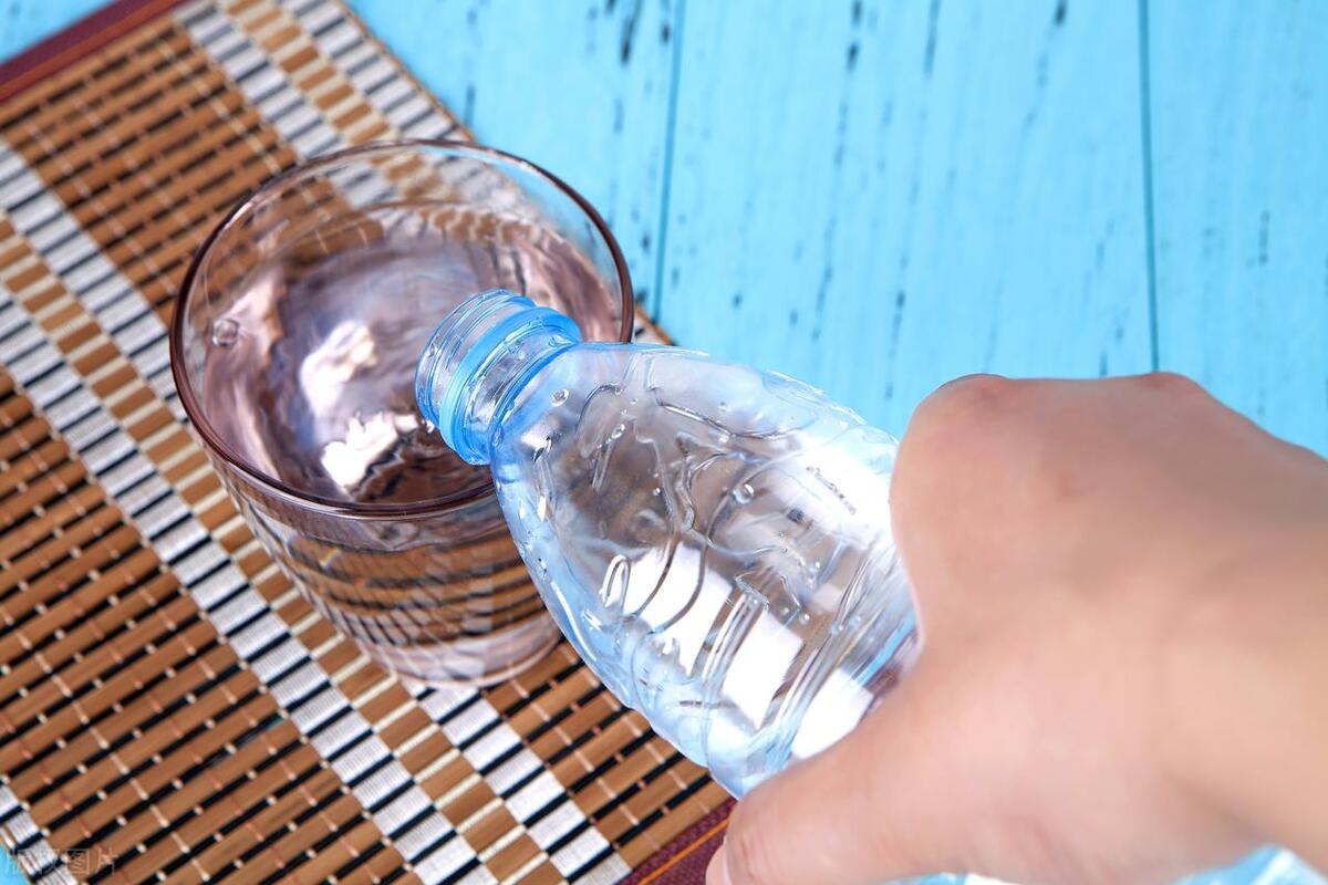 肺癌病人怎么吃最好,春季肺癌患者的简单饮食食谱要点