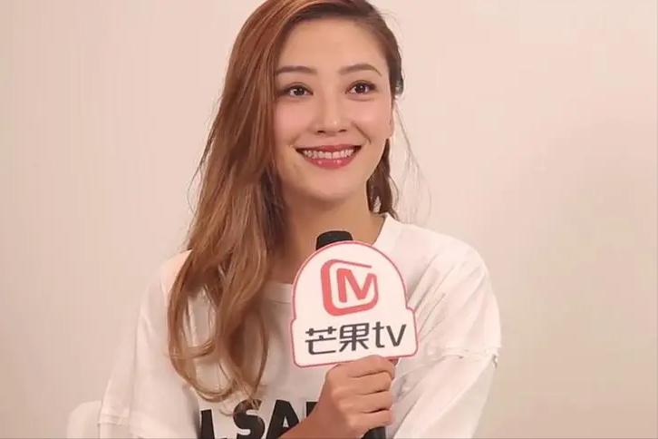 揭秘明星不为人知的丑闻,明星揭露娱乐圈的内幕