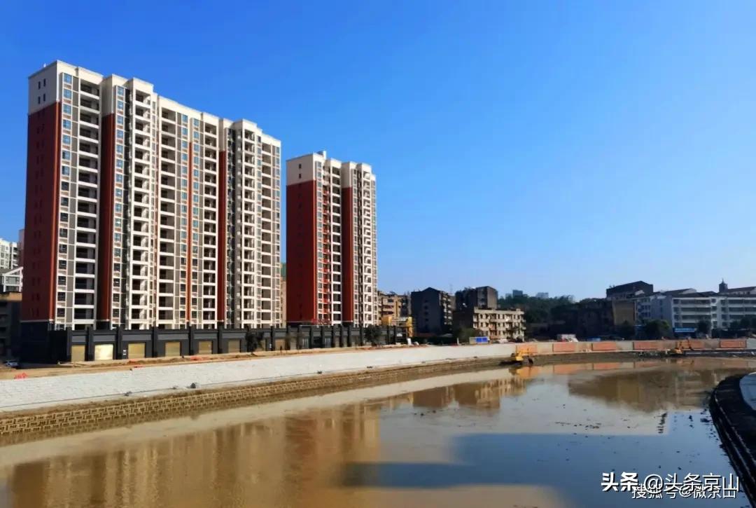 京山摄影爱好者,京山市摄影最牛的人