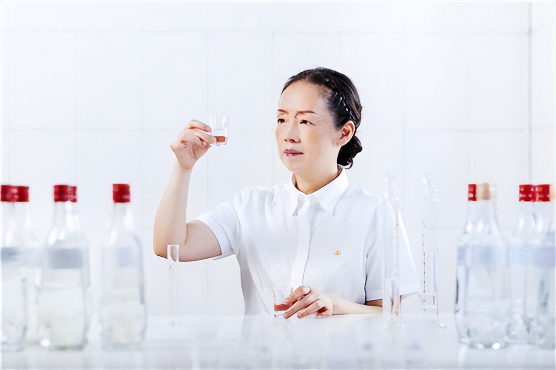 纯粮酿造五粮浓香,五粮酿造纯粮好酒