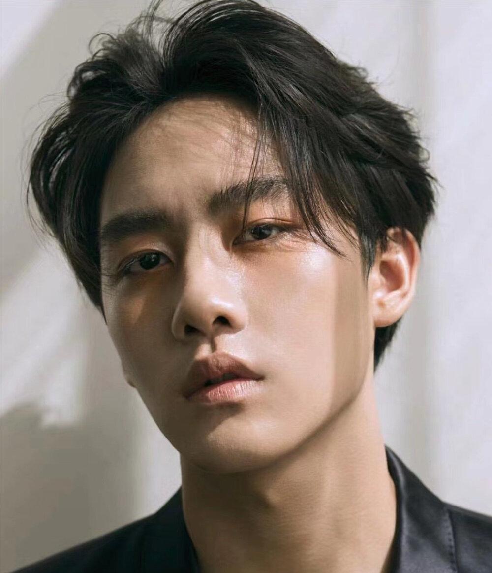 他泰一眼万年的外观2:南农的酒窝,呆的喉结,普明的耳边痣