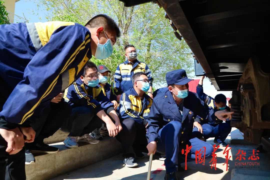 这里的年轻人，为何不逃离边境小城？