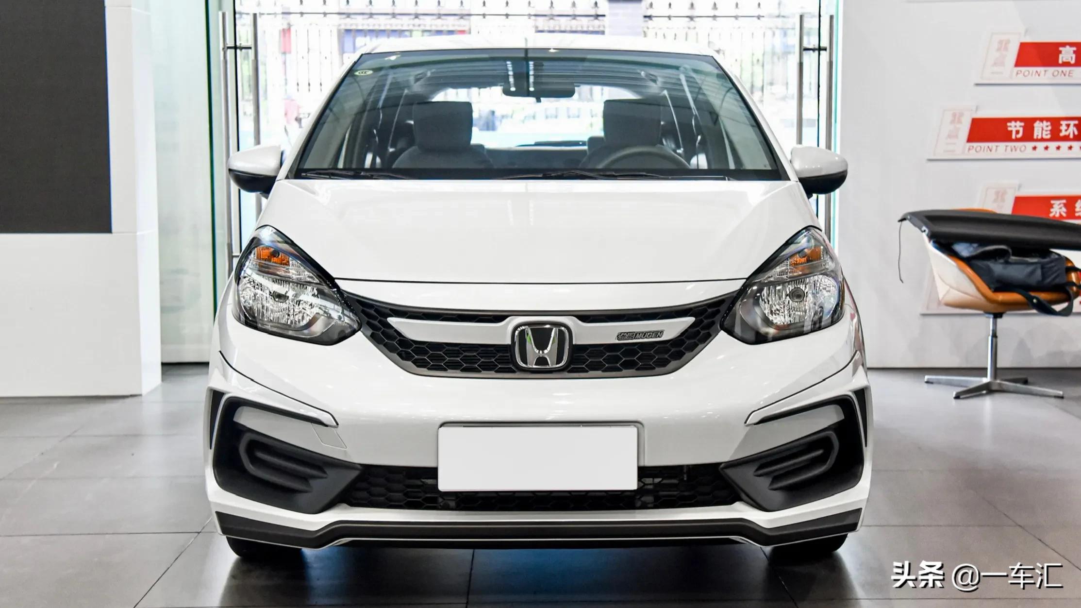 本田飞度新增无限MUGEN版,看完它还想自己去改装吗?