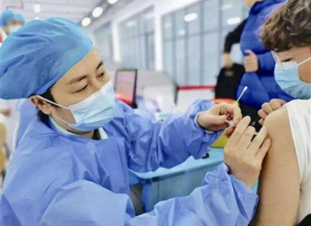 北京生物和科兴新冠疫苗注射图片,新冠疫苗北京科兴疫苗是啥