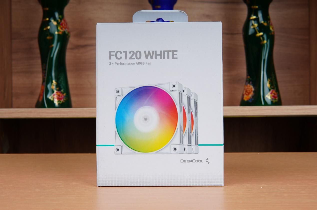 华硕追影机箱布局,华硕追影13代13700f主机