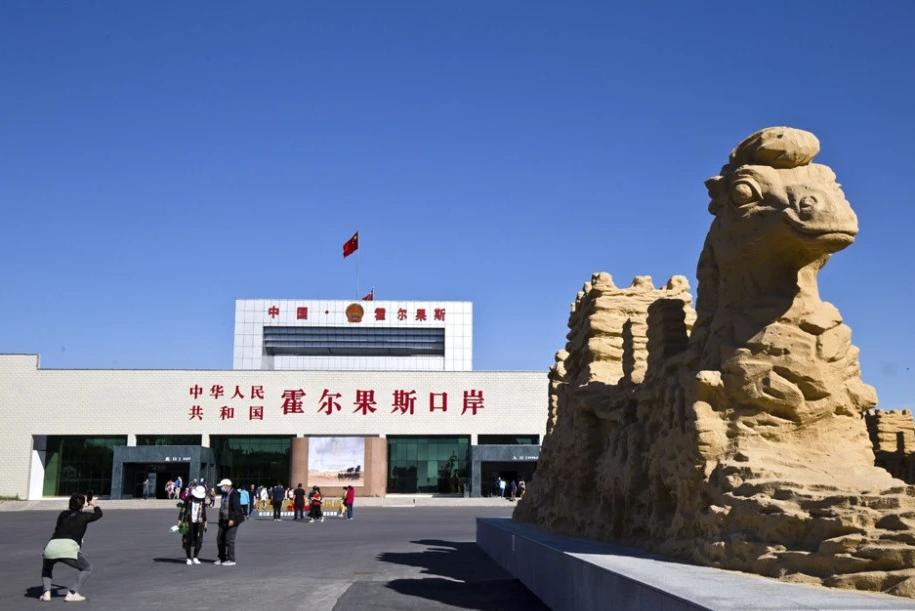 19个沿边开放口岸,目前新疆有多少个对外开放的口岸