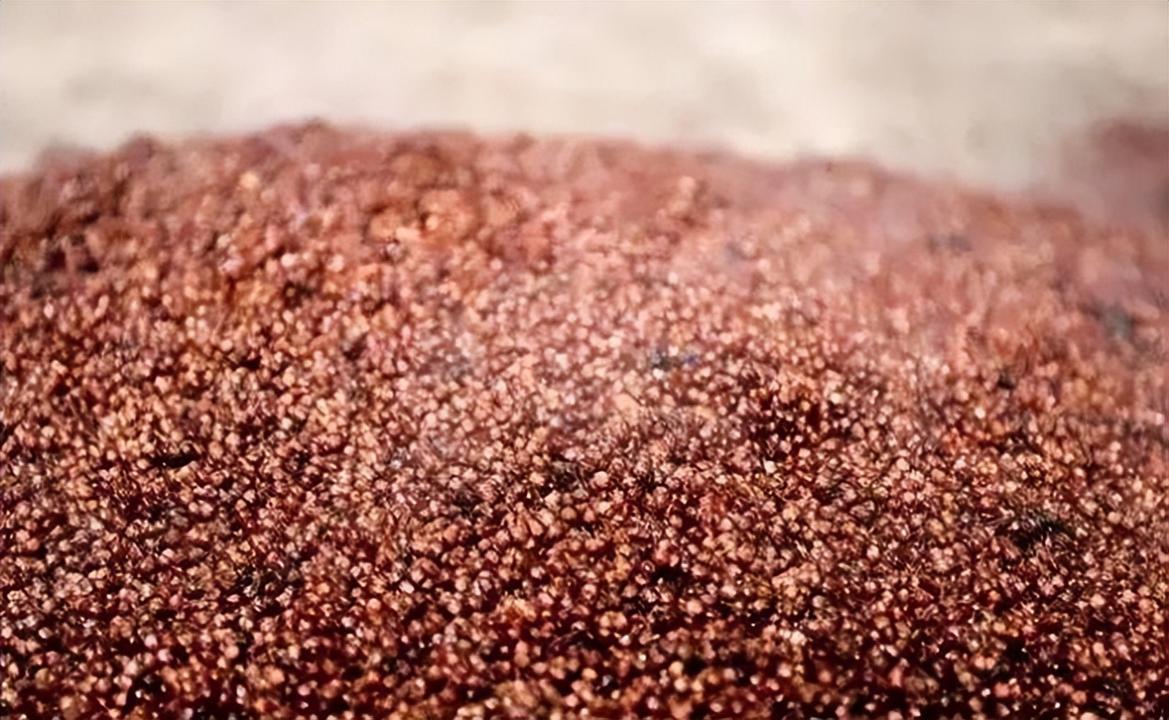 赖茅53度2斤装空瓶多少钱,赖茅53度酱香型500ml价格铁盒的