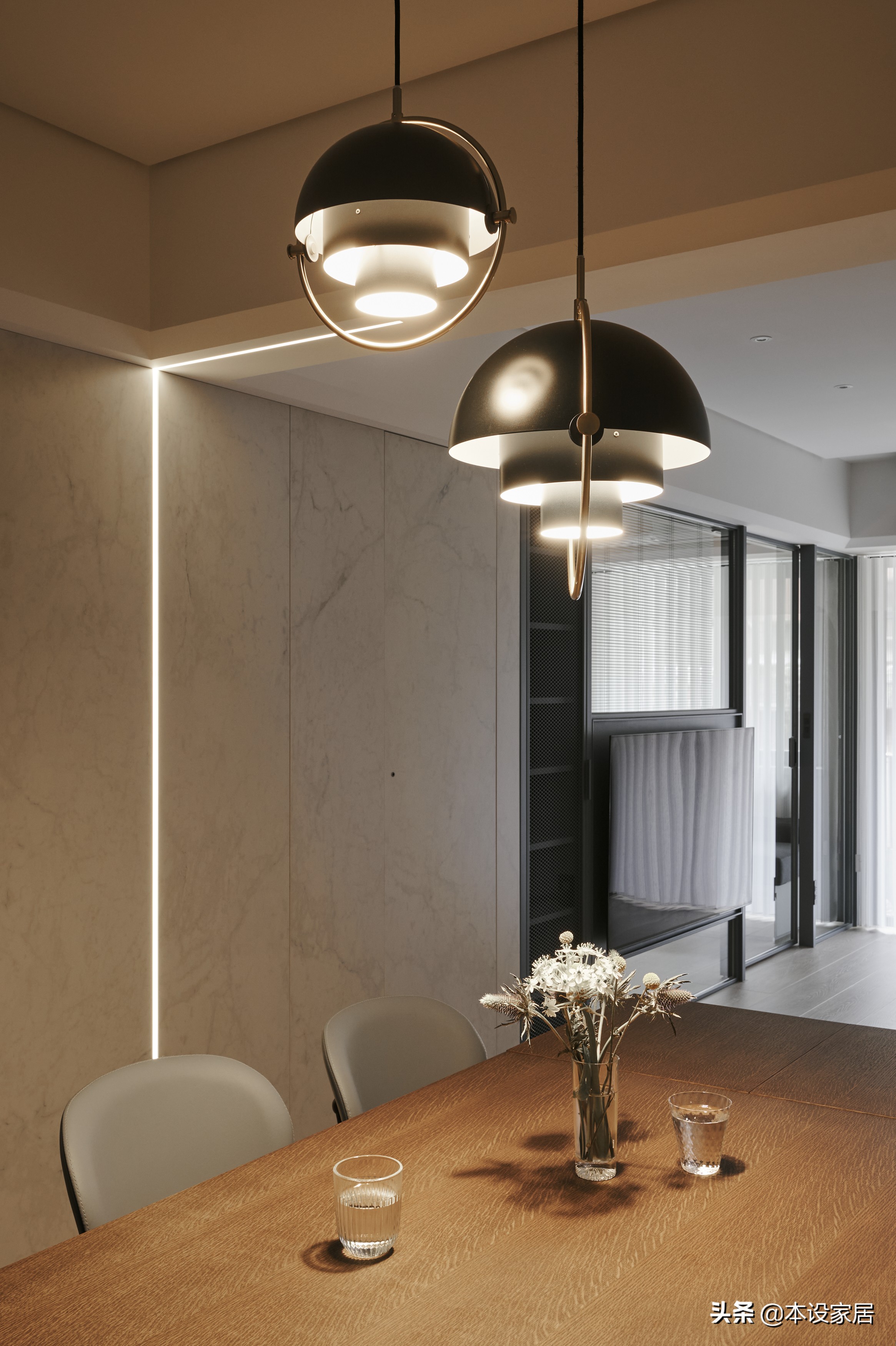 赞！56岁中年夫妇坚持断舍离6年，74㎡小宅干净清爽，太治愈了