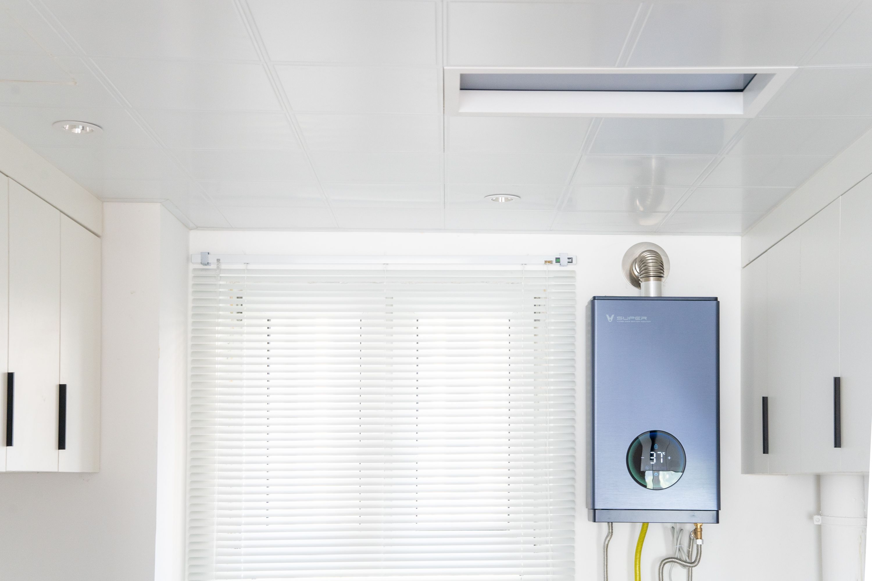 旧燃气热水器怎样安装新热水器,太阳能热水器和燃气热水器拆卸