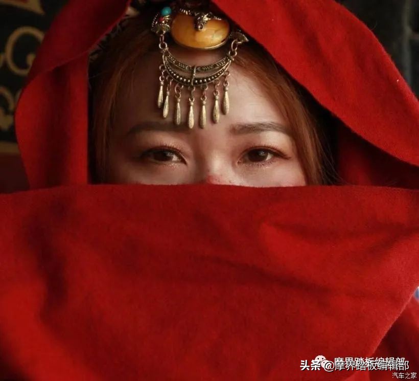 踏板女骑魔女桃子：从骑行单车后入坑标致姜戈150的*藏西**摩旅之行