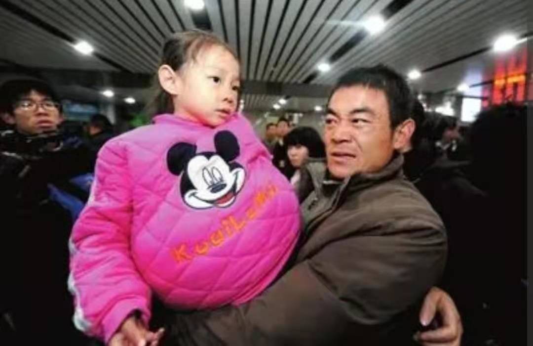 2010年一位山西4岁女童得“怪病”，肚子宽106厘米，后来治好了吗