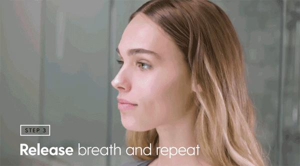 女人早上的正确洗脸方法,60岁女人日常早晨洗脸护肤妆容