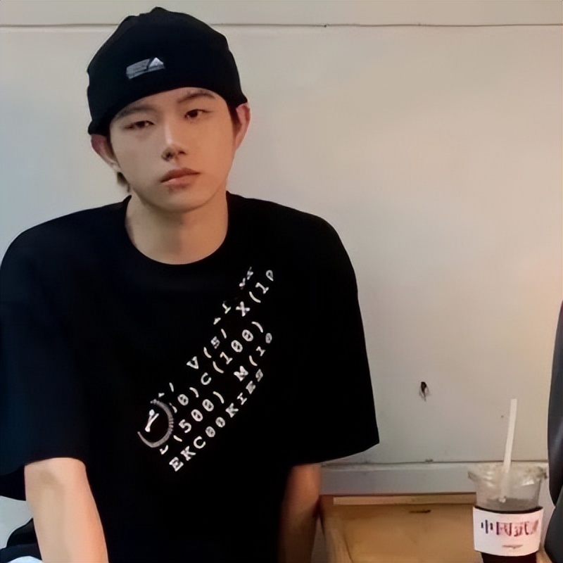 情侣60天文案短句干净,情侣恋爱一百天文案短句干净温柔