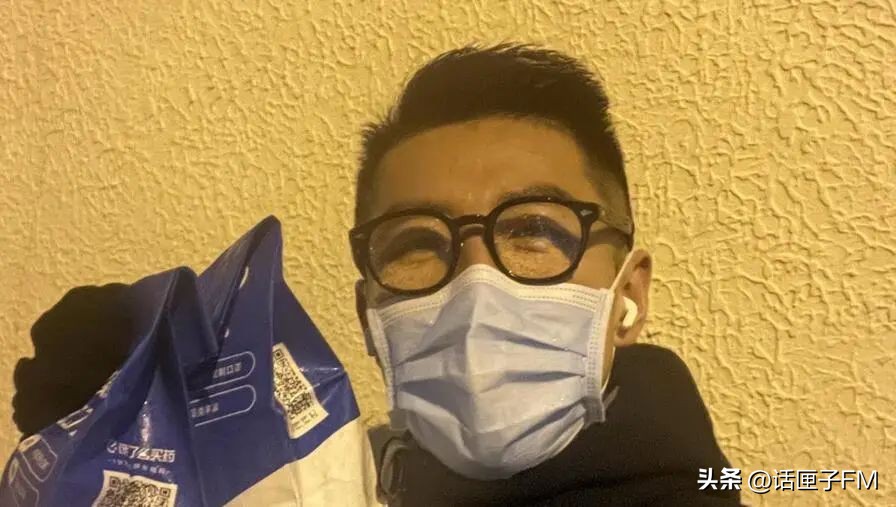 上海急招配送小哥，他又开始接单了！多地提出倡议