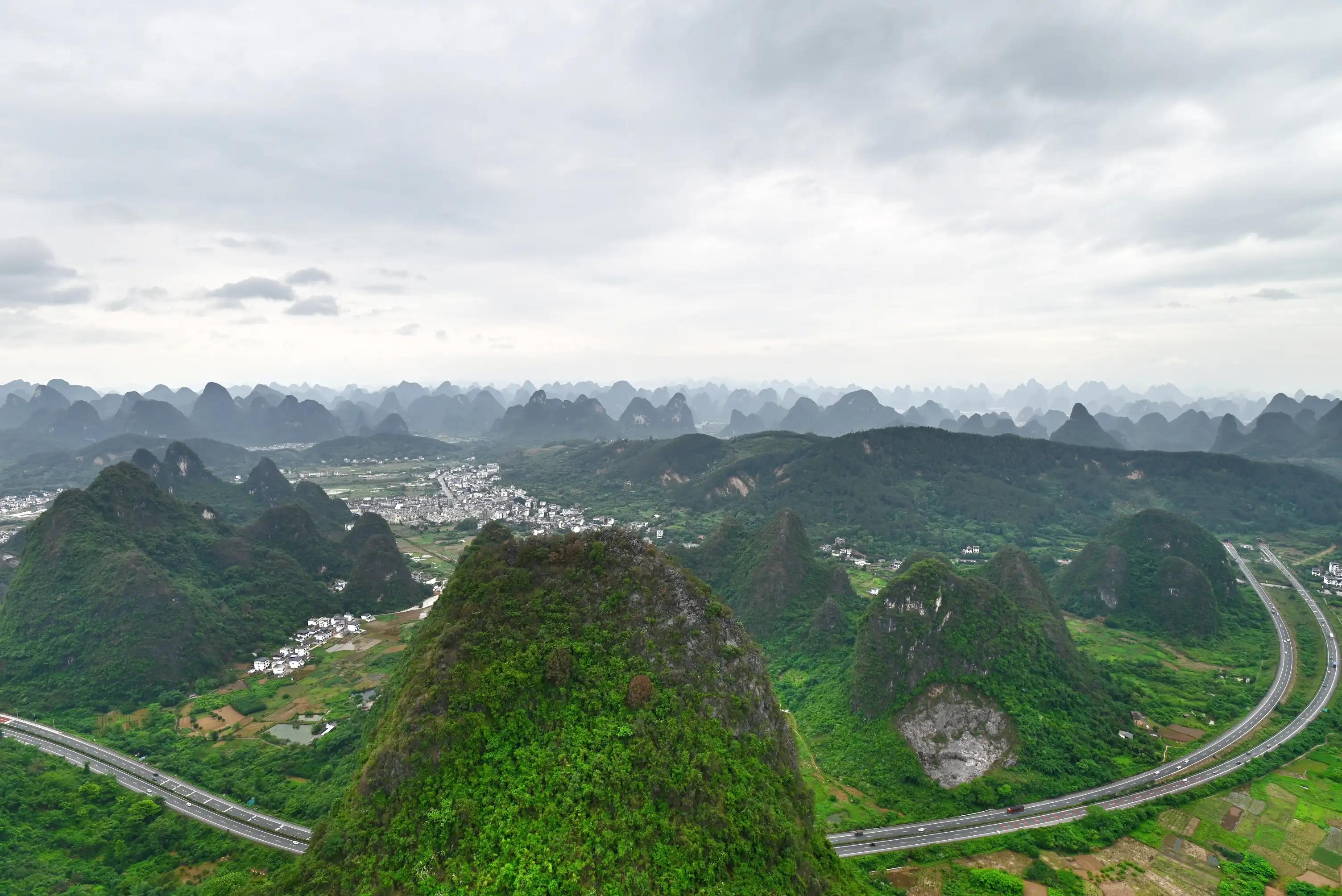 阳朔十里画廊油菜花,阳朔十里画廊视频