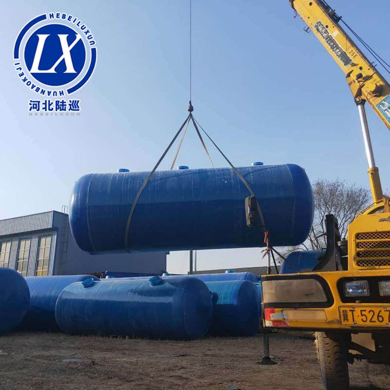 三格一体玻璃钢化粪池4立方,一体三格玻璃钢化粪池厂家直销