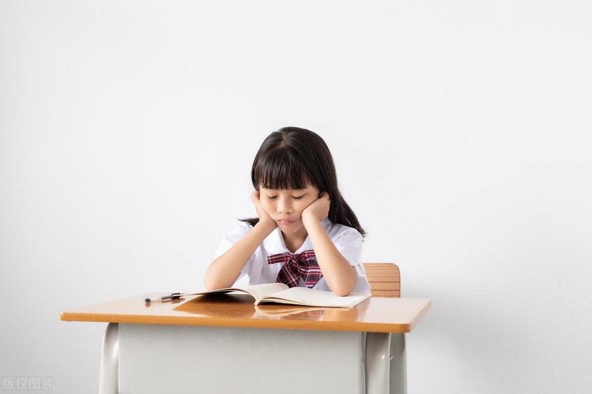 小心！这10句话竟会意外伤害孩子！爸爸妈妈如何避免？快来看看