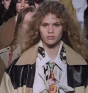 路易威登2022秋冬女装灵感,路易威登2022秋冬女装时尚穿搭