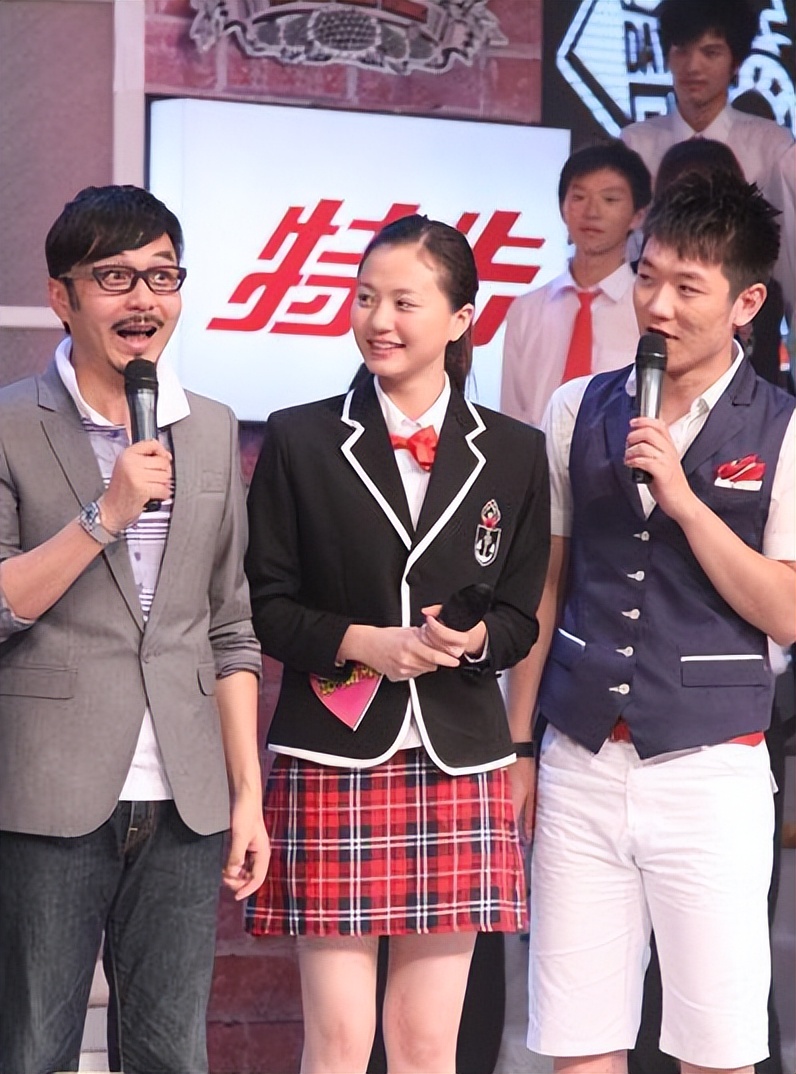 和杨紫对戏,和杨紫同台唱歌