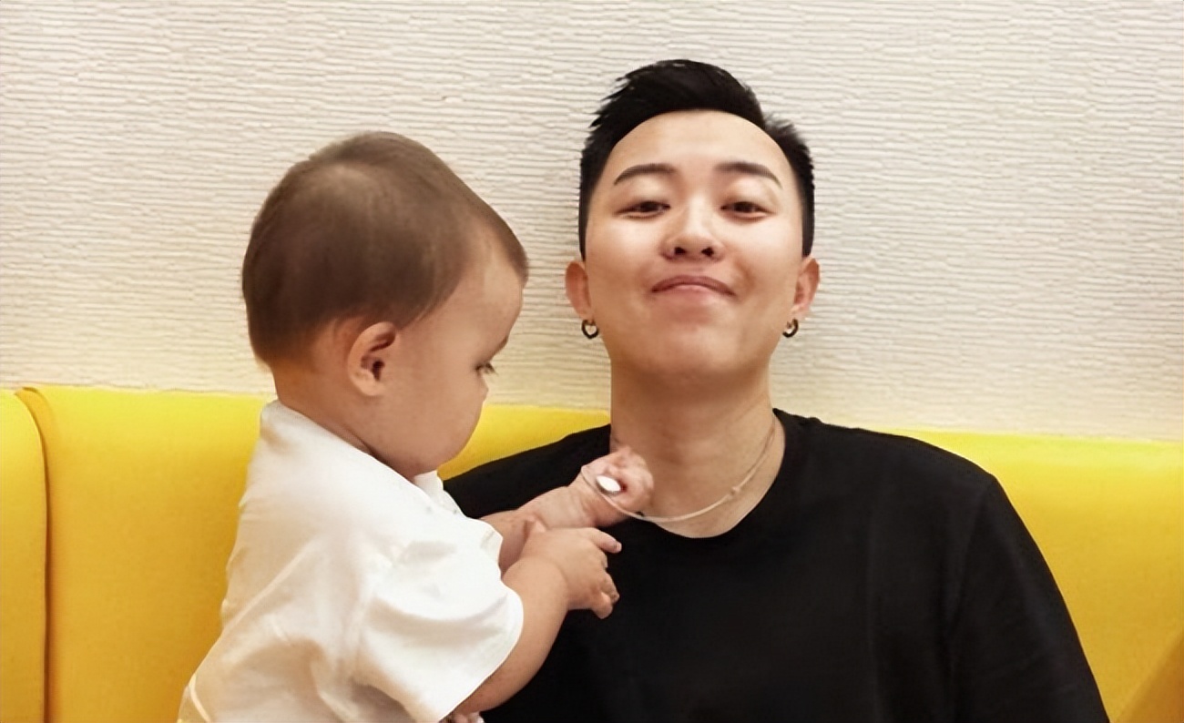 东北女生花50万试管婴儿,女子花50万生混血孩子