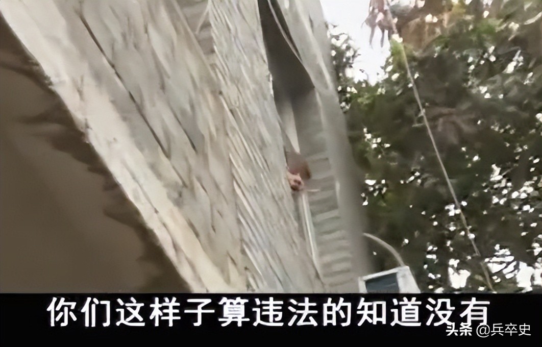 福建少年喝矿泉水变哑巴,2015年14岁小伙喝水变哑巴