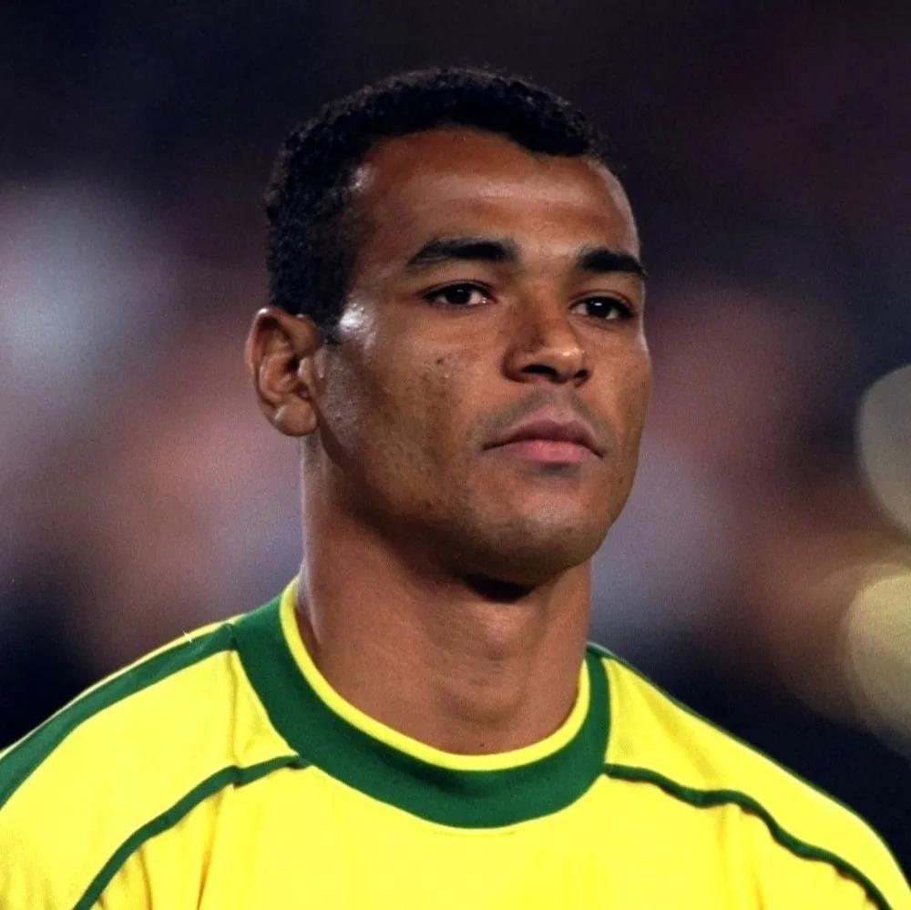 足坛姓氏排名前十,足坛姓王阵容