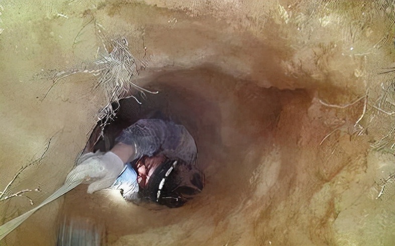 2006年陕西男子偷挖自家祖坟,男子盗自家祖坟的东西被判死刑