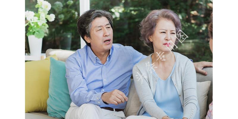 分家时大伯把烂滩地全给我爸,如今这里建高速,大伯肠子都悔青了