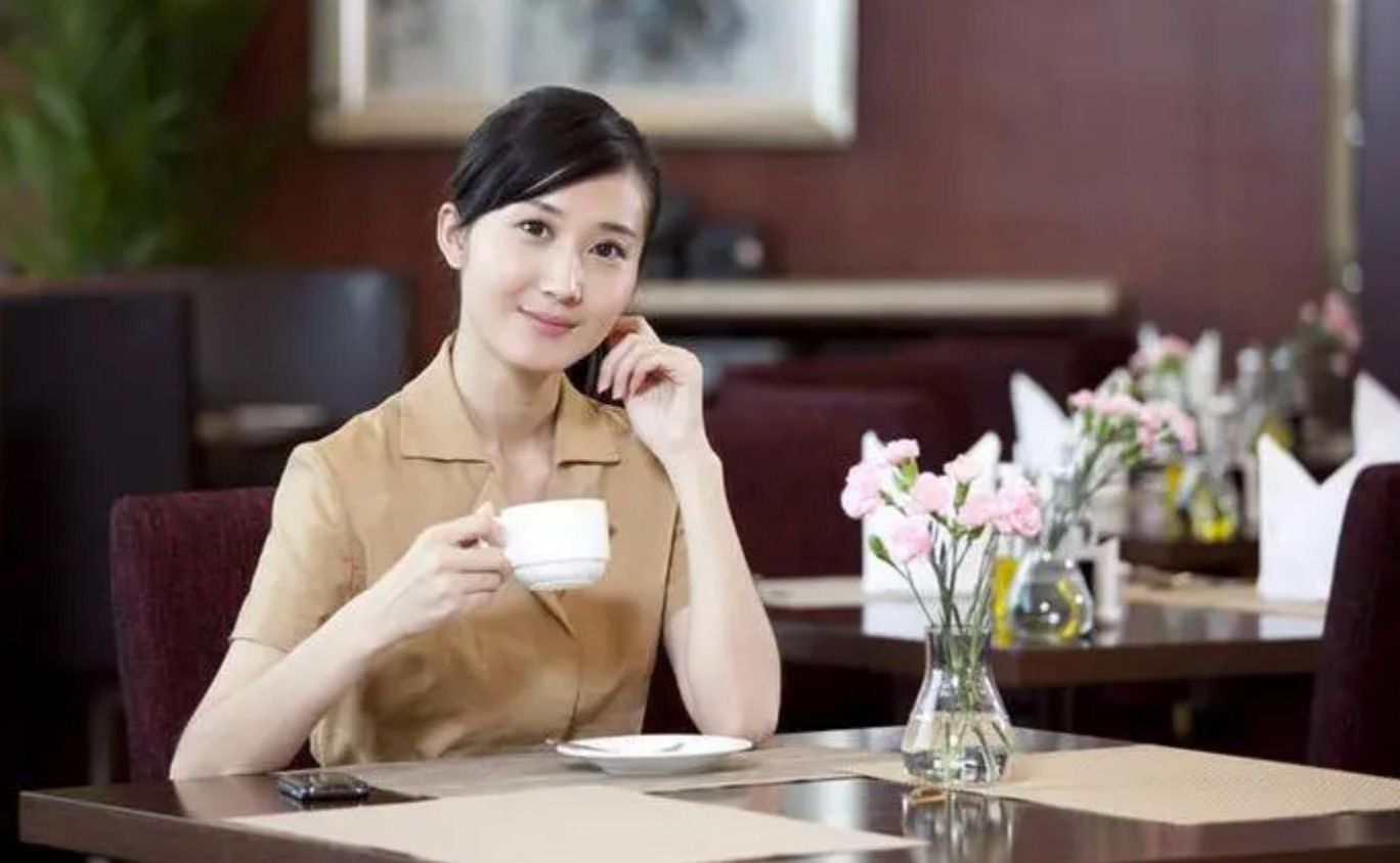 享乐、炫耀、阶层跨越，对奢侈品，韩国消费者想要的太多