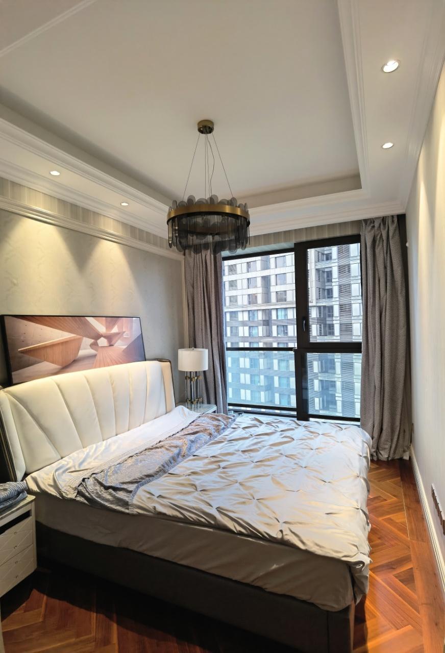 上海杨浦区九龙仓玺园,上海上亿的极简大平层