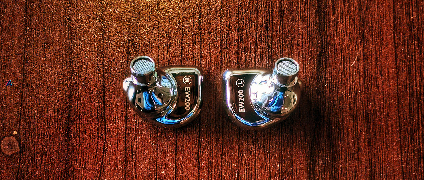 不到两百真无线耳机,不到两百的音响