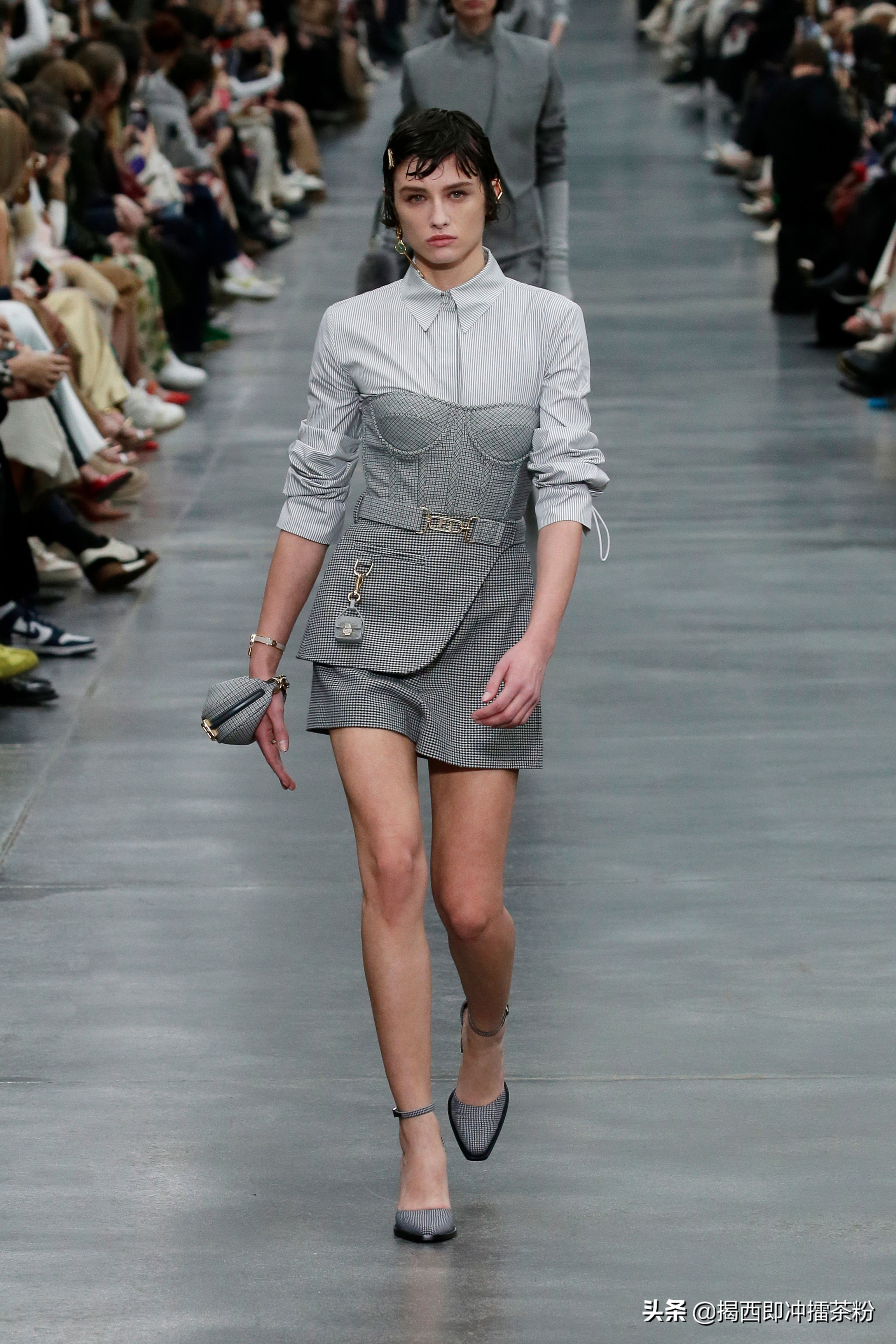 fendi女装男穿,fendi男装全套