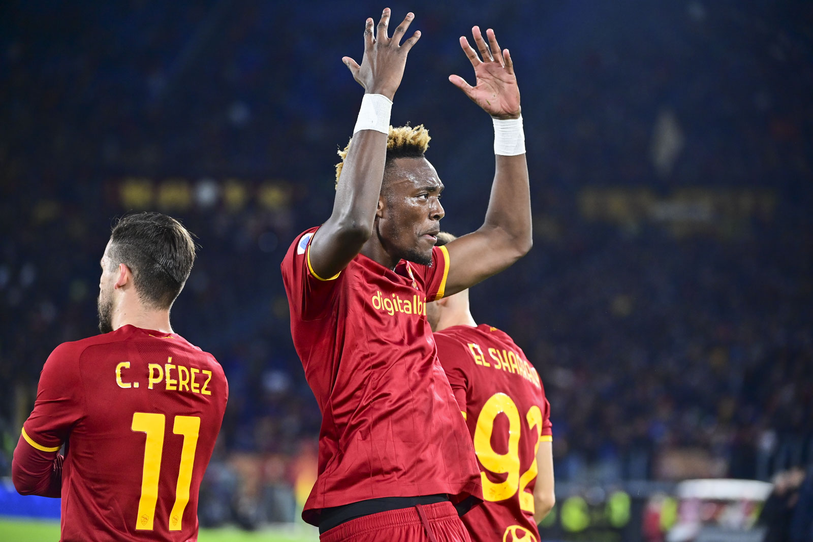 穆里尼奥被针对石锤了？5分钟超长VAR取消必判点球