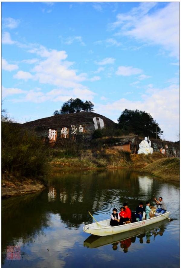 【上饶天下SHOW之铅山县】百年浮桥沧桑，百里信江画廊，辛弃疾巨雕缘何背城北望？