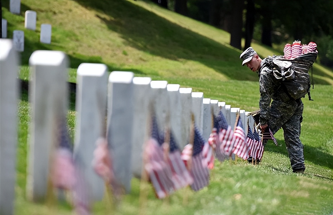 外国的什么节相当于中国的清明节,西方国家类似清明节吗